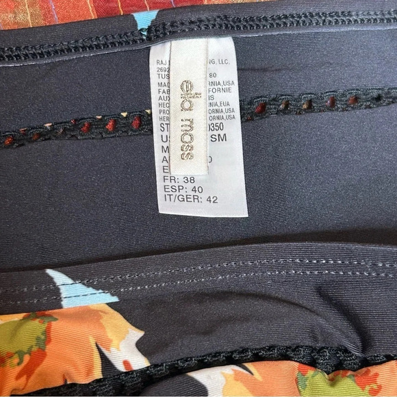 NWOT Ella Moss Moxie Floral Retro Hipster Bikini Bottom size Small - Picture 3 of 6